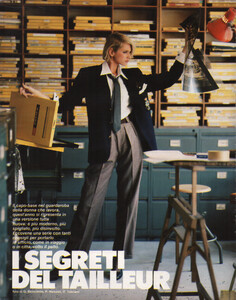 GraziaIT170285no2295Tailleur01.thumb.jpg.cef247c6556b515aeaf07a500ff5f8db.jpg