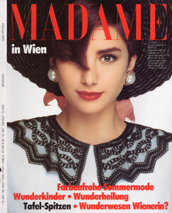 MadameDe0289cover.thumb.jpg.0f5e74f476456b43ca314163ef91d14d.jpg