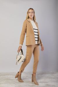 Malabia-LKBK-OI2110574.jpg
