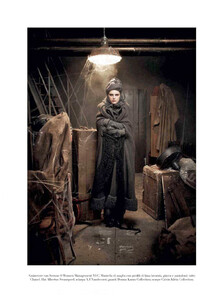 Meisel_Vogue_Italia_October_2011_04.thumb.jpg.ec29c9b256acf153e0da6878aa769f3b.jpg