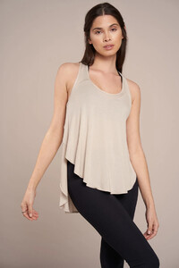 OO2_Allure_Front_Beige_720x.jpg