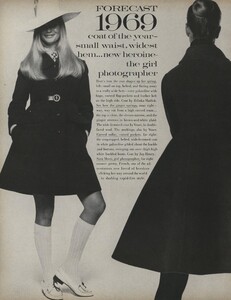 Penati_US_Vogue_January_1st_1969_15.thumb.jpg.6428eacfc7b0d53801f5a3a9b7dd3e17.jpg