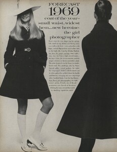 Penati_US_Vogue_January_1st_1969_15.thumb.jpg.6428eacfc7b0d53801f5a3a9b7dd3e17.jpg