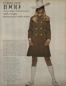 Penati_US_Vogue_January_1st_1969_18.thumb.jpg.fc4e085f956a9fb3ac33c6d37978b521.jpg