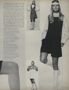 Penati_US_Vogue_January_1st_1969_26.thumb.jpg.6efe4362e0ab1c303a60bf612a90d680.jpg