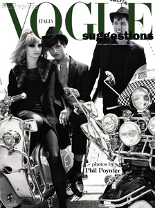 Poynter_Vogue_Italia_August_2011_01.thumb.jpg.d266e3d7d87b84a971f6fa9aece1859f.jpg