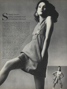 Summer_Stern_US_Vogue_April_15th_1967_07.thumb.jpg.0fa51b4c46e768b6b2241adb71e93cb0.jpg