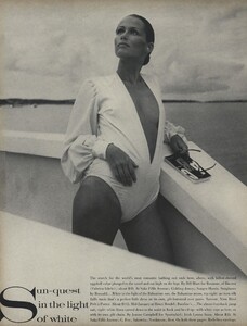 Sun_Avedon_US_Vogue_January_1st_1969_09.thumb.jpg.e7148bbca504fd722bb5d82d27bf5621.jpg