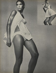 Sun_Avedon_US_Vogue_January_1st_1969_19.thumb.jpg.bb832ae8cfde9c66f57534f516c9fd64.jpg