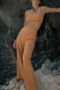 Turquoise-Lane-The-Label-The-Ribbed-Crop-Apricot-_1_1024x.jpg