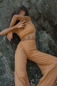 Turquoise-Lane-The-Label-The-Ribbed-Crop-Apricot-_8_1024x.jpg