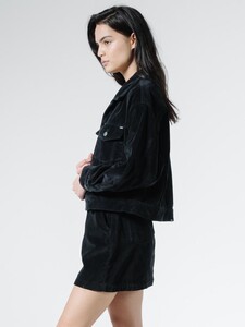 WTA21-263B12_700x.jpeg