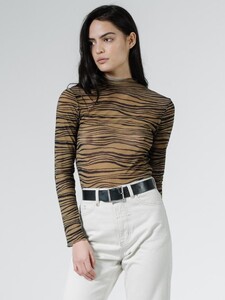 WTA21-264C5_700x933.jpeg