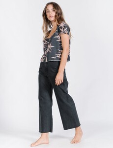WTH9-204B-PARADISE-LOST-TOP-BLACK-SIDE2_788x1027.jpeg
