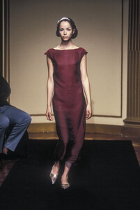 alberta-ferretti-ss-1998-1.thumb.jpg.454fab3a0954b888f0eab61202b9070b.jpg