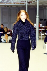 azzedine-alaia-fall-1992-ready-to-wear-details-19-CN10047851.thumb.jpg.9432e12ca0955a5e733ace0e6f3f3cb0.jpg