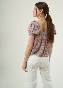 babe-print-blouse-s21-3.thumb.jpg.06fd00e443e4626f24c944060c6e1a33.jpg