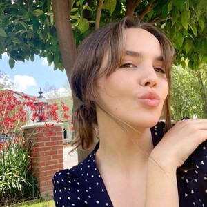 bailee-madison-live-stream-video-and-photos-05-20-2021-3.jpg