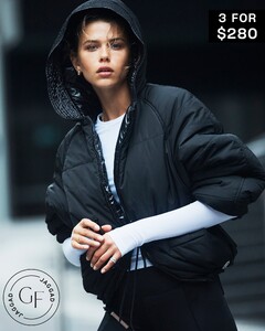 brooklyn-reversible-puffer-jacket.thumb.jpg.63b35dc93265cf70725a2d5f83185376.jpg