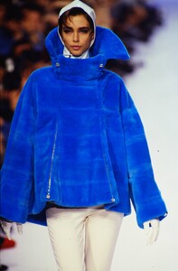 claude-montana-fw-1991-2.thumb.jpg.91a3ae50eb73d2de994aa3c176995295.jpg