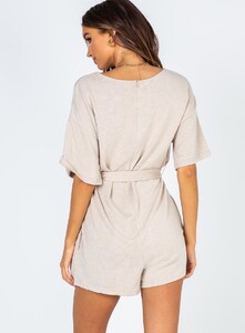 ellie-playsuit-4_c222b77a-2c8a-45f8-ac9b-ce059ae057d0_1800x.jpeg