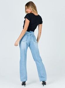 fairmount-denim-jeans-5_ab52af8d-bab2-48c7-a8b8-7230b249dfbd_1800x.jpeg