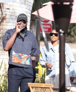 gabrielle-union-and-dwyane-wade-santa-barbara-05-08-2021-0.jpg