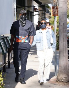 gabrielle-union-and-dwyane-wade-santa-barbara-05-08-2021-1.jpg