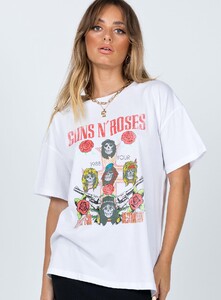 guns-n-roses-1998-tour-tee-white-1_bca6da98-2ea8-443a-a27a-c6febef64345_1800x.jpeg