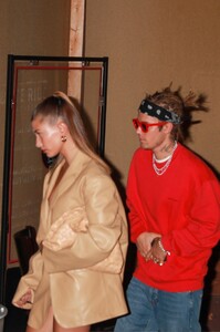 hailey-and-justin-bieber-out-for-date-night-in-west-hollywood-05-03-2021-4.jpg