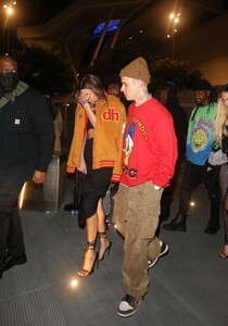 hailey-rhode-bieber-and-justin-bieber-billboard-music-awards-after-party-in-inglewood-05-23-2021-2.jpg