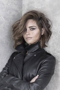 jenna-louise-coleman-sarah-dunn-photoshoot006.jpg