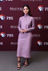 jennalouise_coleman_attends_victoria004.jpg