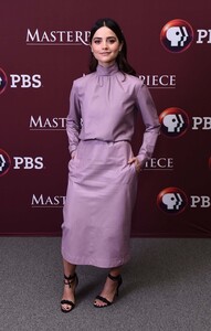 jennalouise_coleman_attends_victoria006.jpg