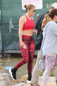 jennifer-lopez-in-a-red-gym-ready-outfit-miami-05-21-2021-6.jpg