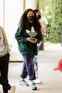 jordyn-woods-shibuya-sushi-in-calabasas-05-16-2021-5.jpg