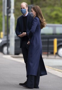 kate-middleton-visits-the-way-youth-zone-in-wolverhampton-05-13-2021-1.jpg