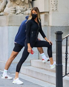 kelly-bensimon-stretching-after-a-workout-in-new-york-05-07-2021-2.jpg
