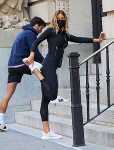 kelly-bensimon-stretching-after-a-workout-in-new-york-05-07-2021-3.jpg