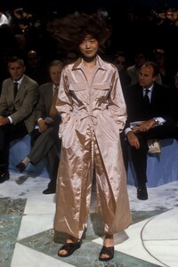 kenzo-ss-1999-1.thumb.jpg.37621b576a66a92a0c927cb57930656d.jpg