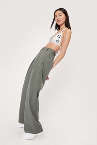 khaki-high-waisted-pleated-wide-leg-pants.jpeg