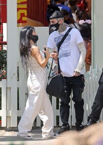 kourtney-kardashian-and-travis-barker-at-disneyland-in-anaheim-05-19-2021-3.jpg