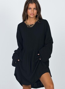 lais-mini-dress-black-1_e52e5637-78a8-4778-bb8e-5400f6d0f271_1800x.jpeg