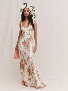 lecce-dress-corsage-4.jpeg
