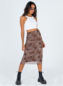 leonidas-maxi-skirt-1_95e9d71f-c7b3-4cee-8f64-0fca757d34d6_1800x.jpeg