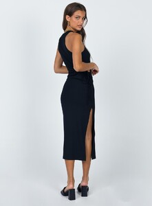 louie-midi-dress-black-4_628d4924-4b9c-4d1e-903b-6da35914434b_1800x.jpeg