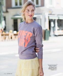 marijke-versluijs-libelle-sweater-6.thumb.png.ab9f0e82a75eb6ddf8187258c4296b23.png