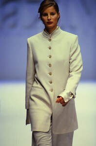 max-mara-fall-1994-1.thumb.jpg.4b6e26fad85aaecbc7cdc3b102c6f64c.jpg