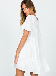miami-mini-dress-white-4_767bafcc-f673-4227-b00d-01c0338cc341_1800x.jpeg