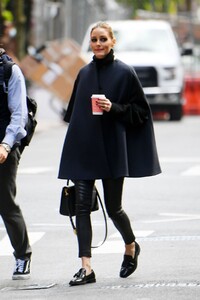 olivia-palermo-out-and-about-in-new-york-05-12-2021-0.jpg